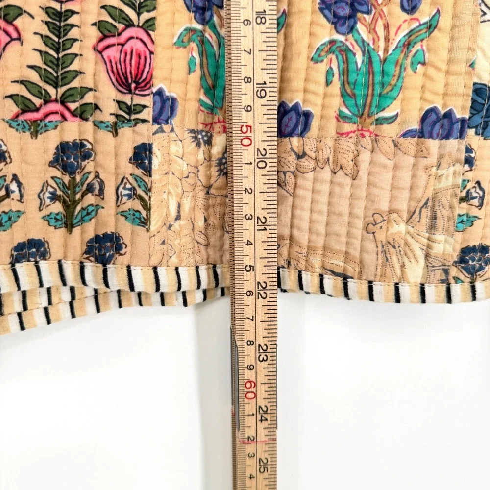 Reversible Quilted Patchwork Jacket Tan Multi Floral Kantha Style Button Front M - Picture 11 of 13